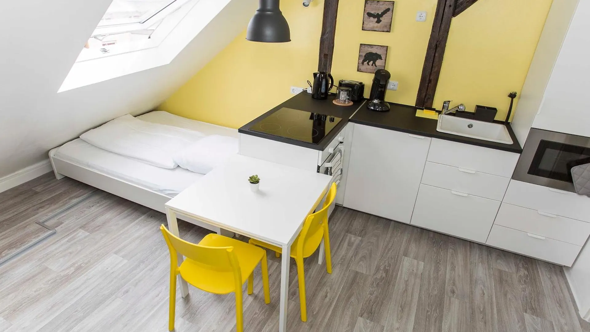 נירנברג Zentral Gelegene Monteur-Dg-Wohnung